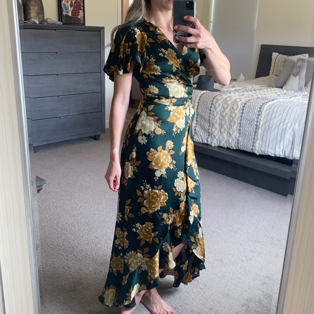 Gorgeous maxi dress